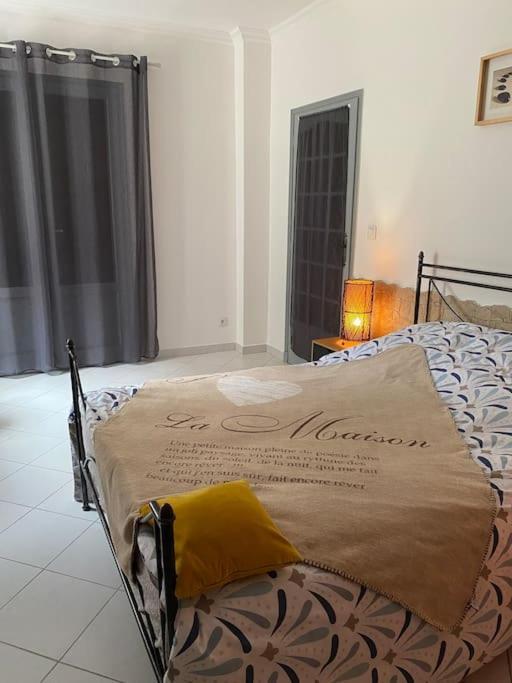 Villa Serenice - F2 Au Calme, Climatise, Wifi Et Parking Gratuit Zewnętrze zdjęcie